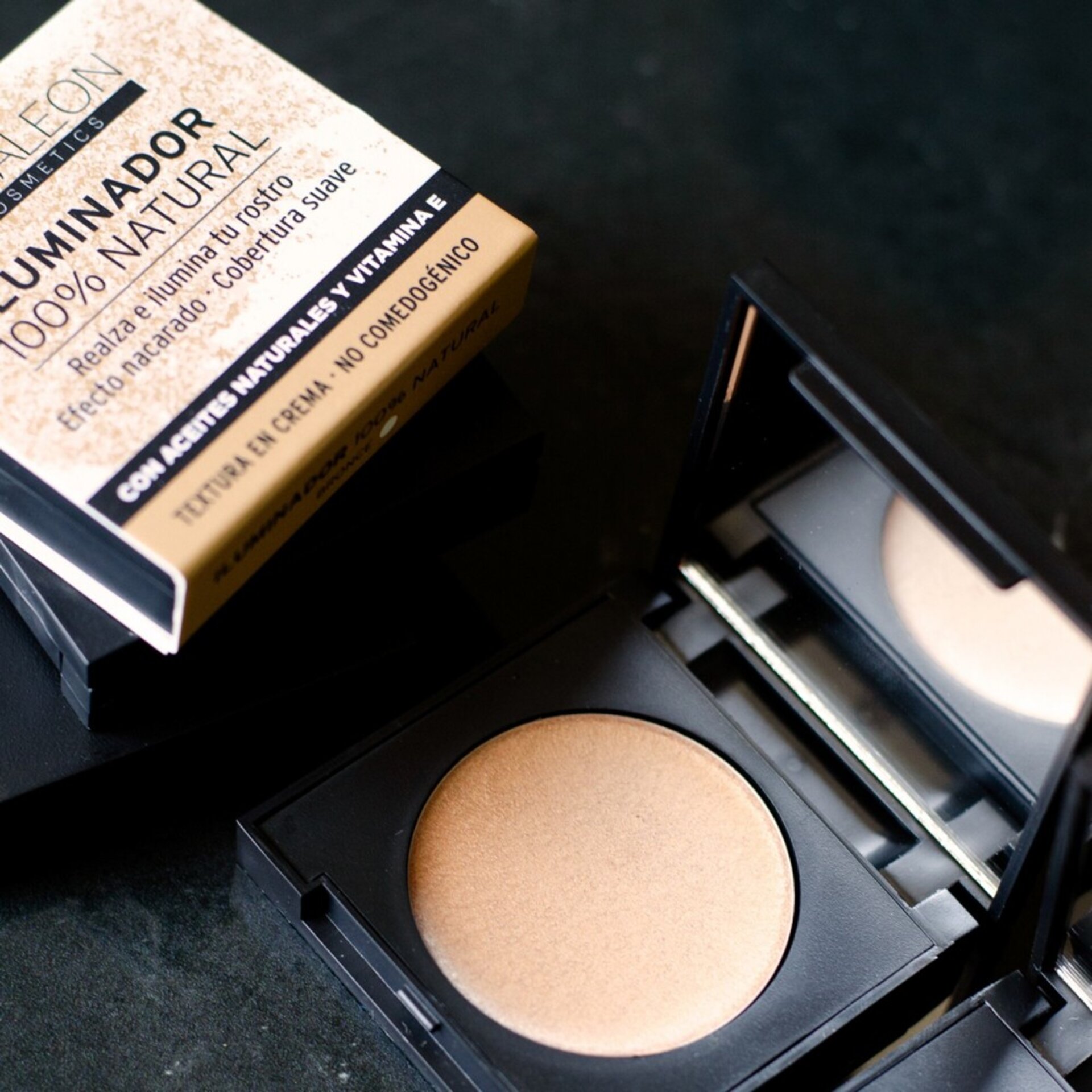 Iluminador Bronce Camaleon Cosmetics - 2