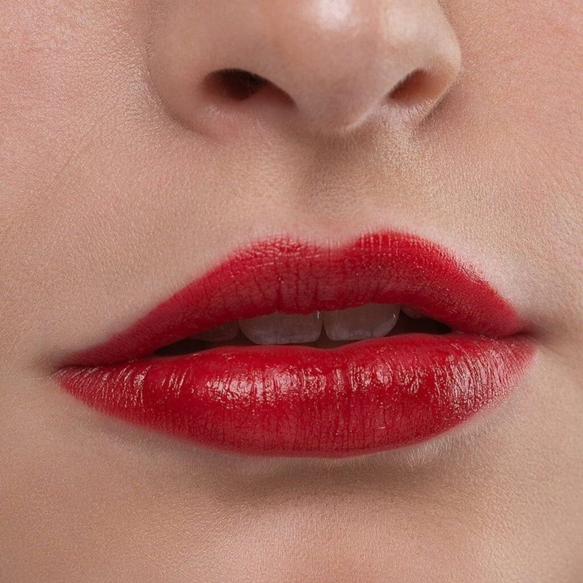 Barra de Labios Jumbo Lipstick Cherry Lady Benecos - 2